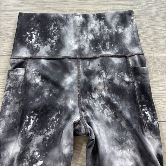 Athleta Salutation Stash Pocket II Capri Leggings in Gray Tie Dye - Picture 5 of 14